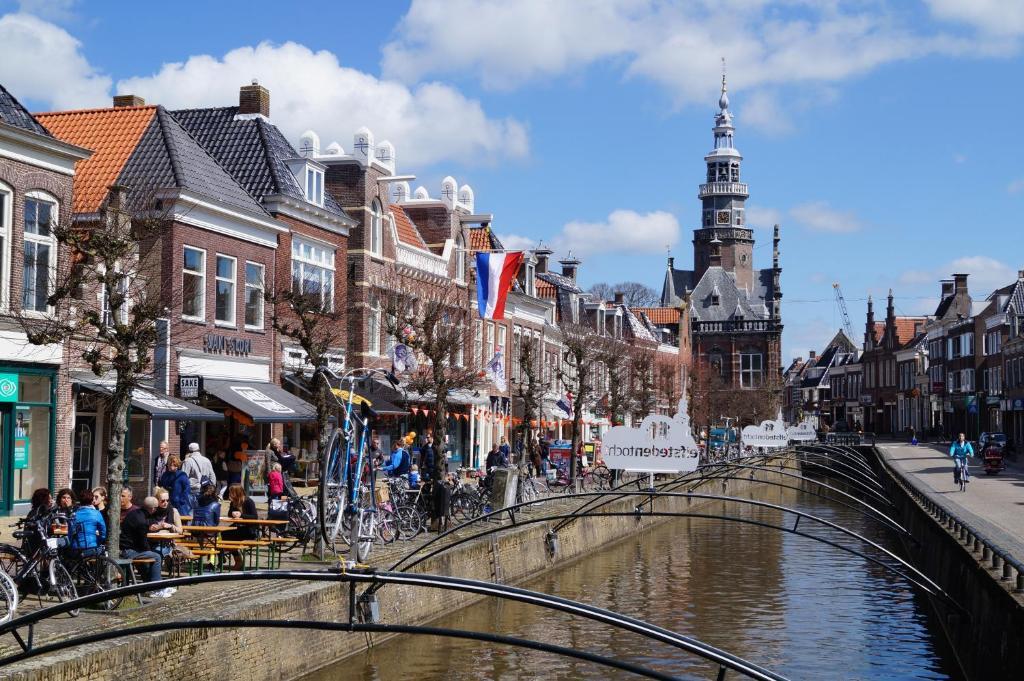 Het Weeshuis Bolsward Exterior photo